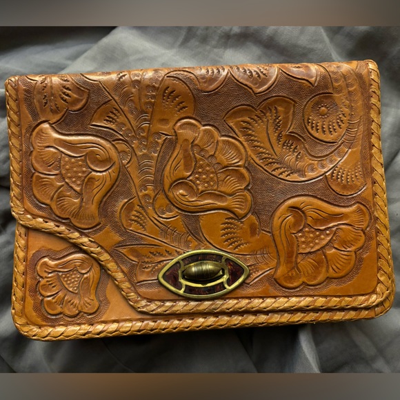 Hand Tooled Genuine Leather Bag c.1960-70s - Picture 2 of 12